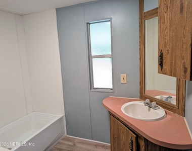 220 Guy Avenue - Photo Thumbnail 13