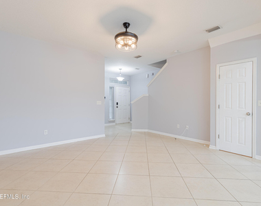 607 Reese Avenue - Photo Thumbnail 5