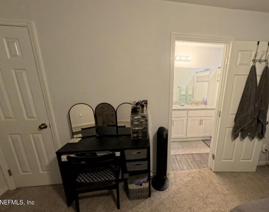 8352 Hewitt Street - Photo Thumbnail 7