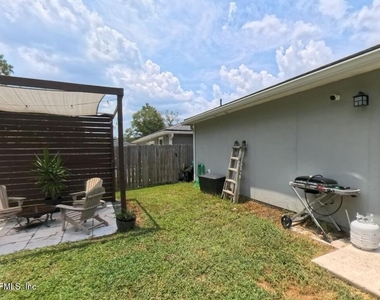8352 Hewitt Street - Photo Thumbnail 20