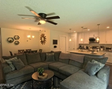 8352 Hewitt Street - Photo Thumbnail 4