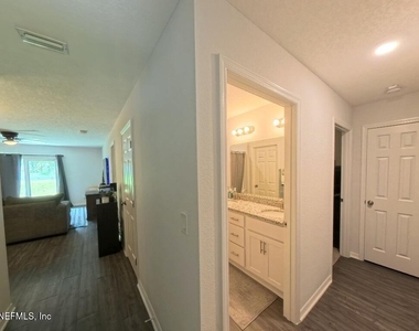 8352 Hewitt Street - Photo Thumbnail 6