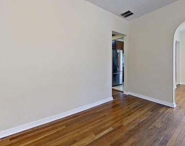 4654 Post Street - Photo Thumbnail 6