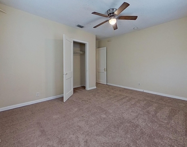 4654 Post Street - Photo Thumbnail 11