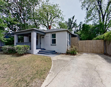 4654 Post Street - Photo Thumbnail 2
