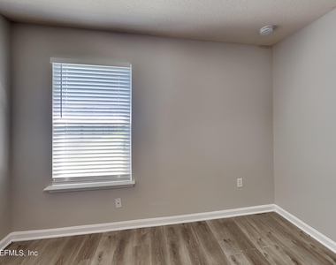 45512 Ingleham Circle - Photo Thumbnail 6