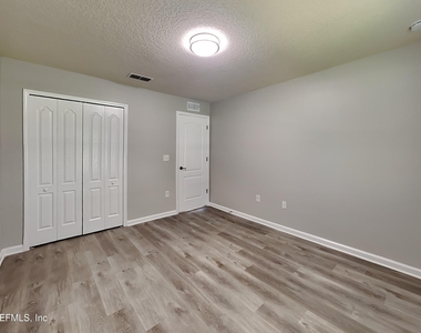 45512 Ingleham Circle - Photo Thumbnail 7