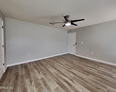 45512 Ingleham Circle - Photo Thumbnail 4
