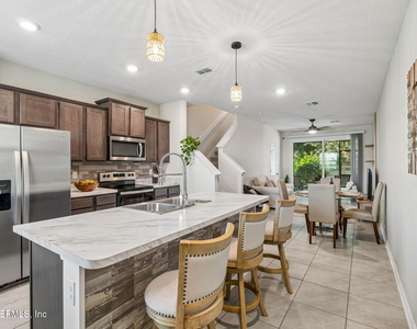 3954 Oak Mill Road - Photo Thumbnail 5