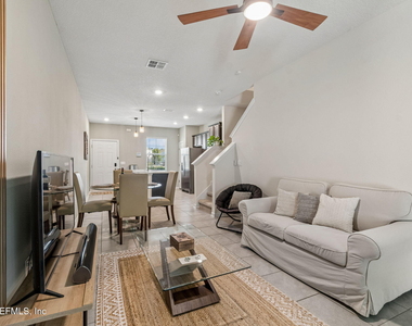 3954 Oak Mill Road - Photo Thumbnail 18