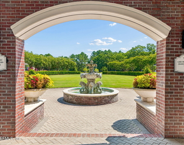 3954 Oak Mill Road - Photo Thumbnail 51