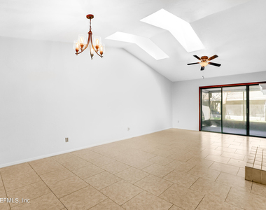 2366 Bitternut Way - Photo Thumbnail 4