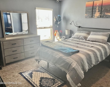 2518 Beachview Drive - Photo Thumbnail 17