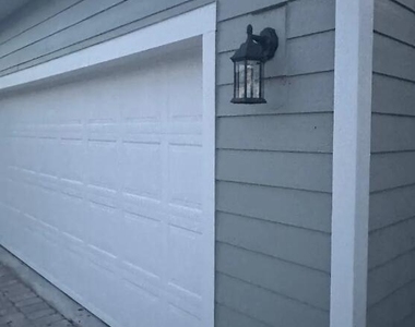 212 Brookgreen Way - Photo Thumbnail 2