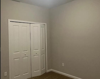 212 Brookgreen Way - Photo Thumbnail 14