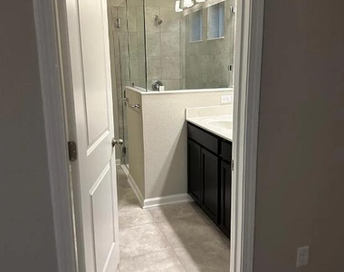 212 Brookgreen Way - Photo Thumbnail 21