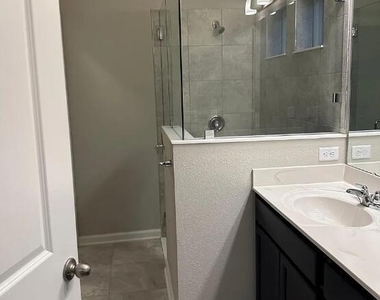 212 Brookgreen Way - Photo Thumbnail 20