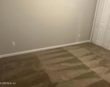 212 Brookgreen Way - Photo Thumbnail 11