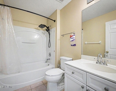 711 Sid Drive - Photo Thumbnail 15