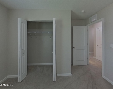 10260 Old Dixie Highway - Photo Thumbnail 9