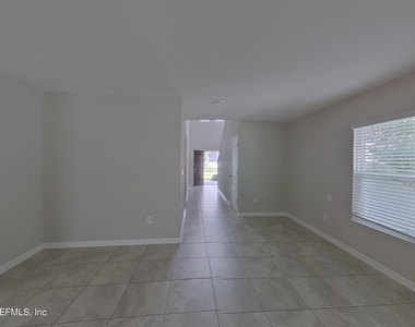 10260 Old Dixie Highway - Photo Thumbnail 1