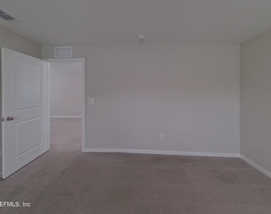 10260 Old Dixie Highway - Photo Thumbnail 4