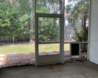 12335 Vine Maple Way - Photo Thumbnail 19