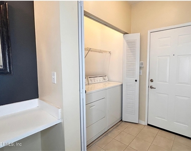 610 Fairway Drive - Photo Thumbnail 18