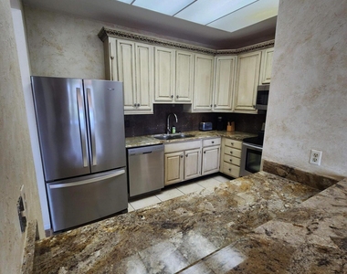 2 Cove Road - Photo Thumbnail 14