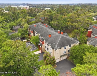 211 Colima Court - Photo Thumbnail 25