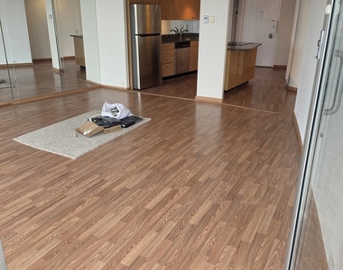 300 N State Street - Photo Thumbnail 12