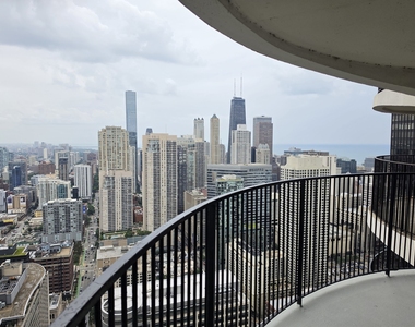 300 N State Street - Photo Thumbnail 10