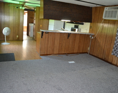 1846 N 2871st Road - Photo Thumbnail 9