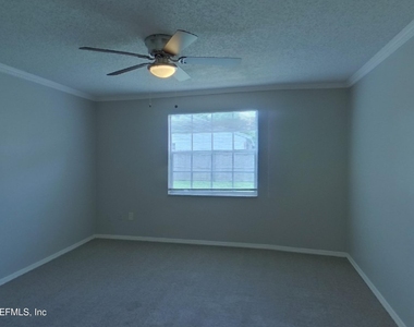 8252 Yolanda Court - Photo Thumbnail 8