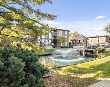 13616 Lamon Avenue - Photo Thumbnail 18