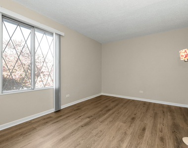 13616 Lamon Avenue - Photo Thumbnail 14