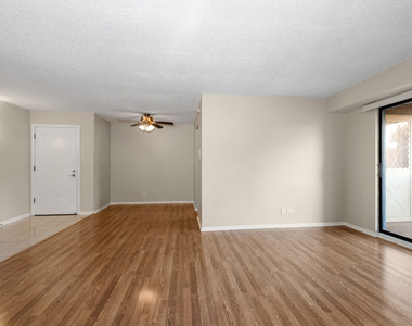 13616 Lamon Avenue - Photo Thumbnail 6