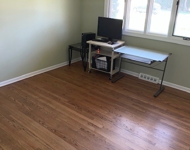 1633 Gamon Road - Photo Thumbnail 5