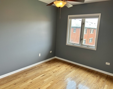 1918 S Louie Parkway - Photo Thumbnail 15