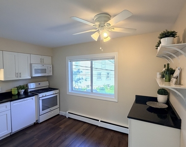 440 Lorraine Street - Photo Thumbnail 1
