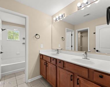 10200 Belle Rive Boulevard - Photo Thumbnail 7