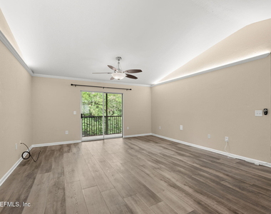 10200 Belle Rive Boulevard - Photo Thumbnail 2