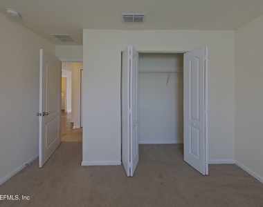 3323 Canyon Falls Drive - Photo Thumbnail 13