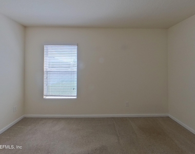 3323 Canyon Falls Drive - Photo Thumbnail 5