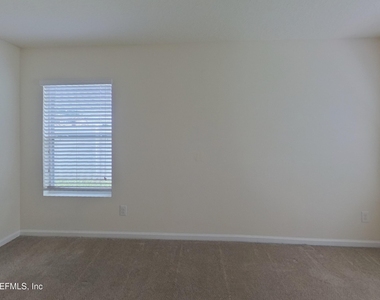 3323 Canyon Falls Drive - Photo Thumbnail 6