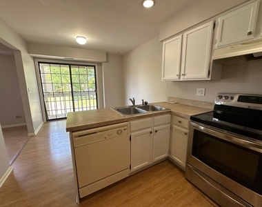 1486 W Jefferson Avenue - Photo Thumbnail 4
