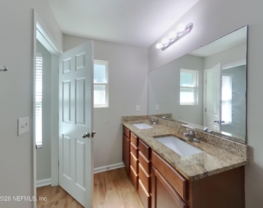 4480 Glendas Meadow Drive - Photo Thumbnail 7
