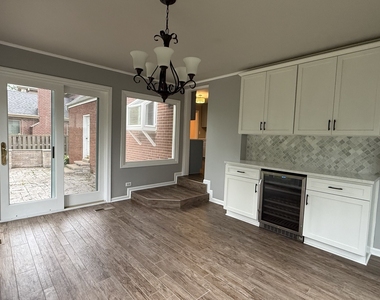 850 Kenton Road - Photo Thumbnail 7