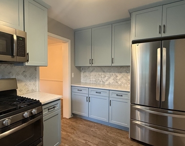 850 Kenton Road - Photo Thumbnail 4