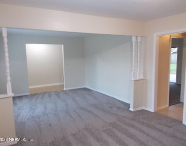 126 Vanderford Road N - Photo Thumbnail 7
